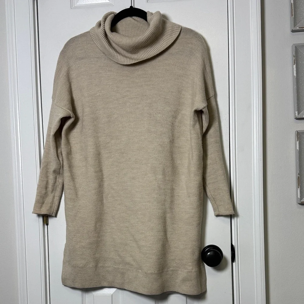 Boden 100% Wool Cowl Neck Tunic Sweater Beige Oversized Small Quiet Luxury